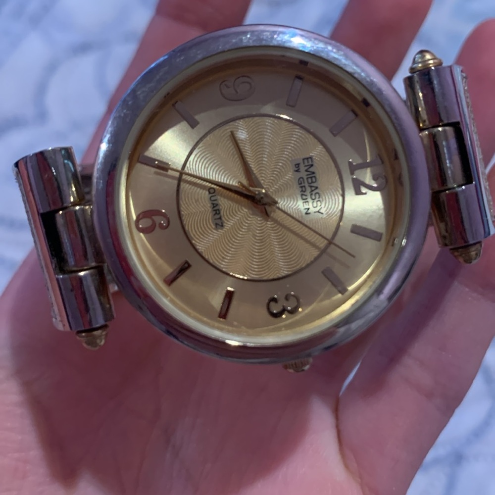 Gold  watch bracelet - Picture 6 of 8